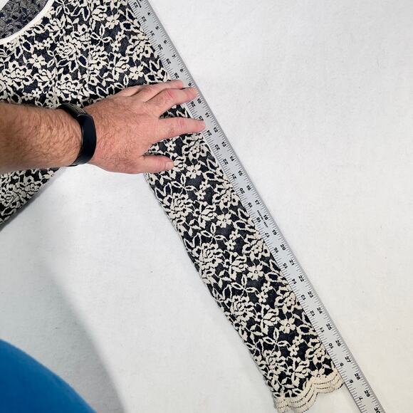 Urvana Blouse White Floral Embroidery Over Black Lace Scalloped Hem Cuffs - Picture 6 of 10